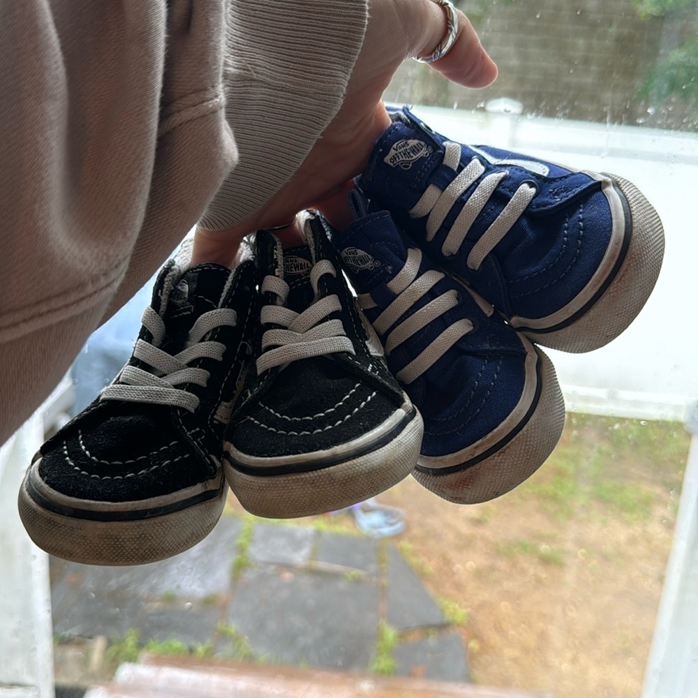 toddler size 5C high top vans shoes